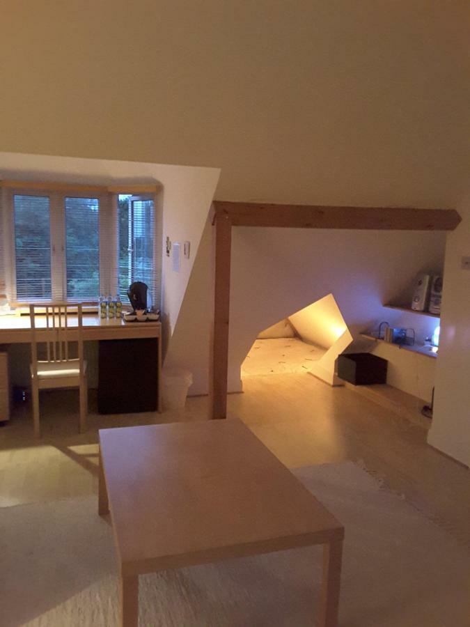 ايزلورث Osterley Studio Room المظهر الخارجي الصورة